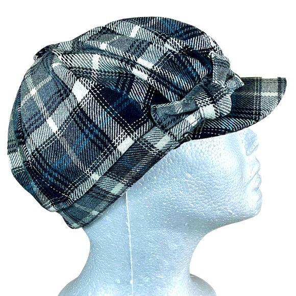 MUDD Newsboy Cabbie Navy Plaid Cap One Size - Picture 9 of 15